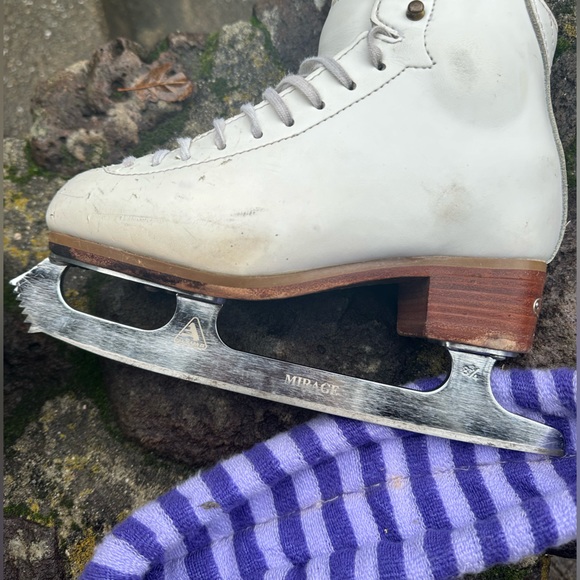 JACKSON White Women's Skates - Picture 5 of 5